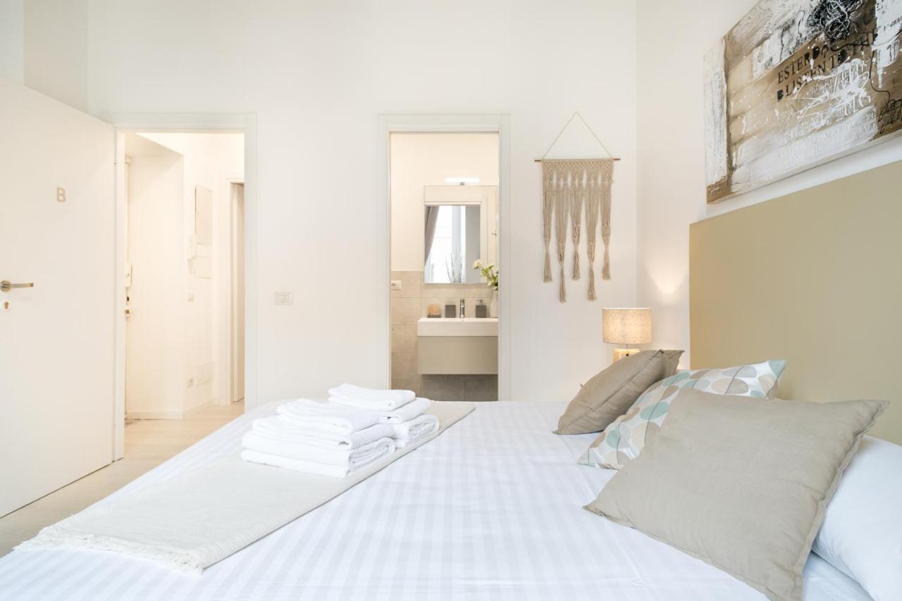 White Ostilia Apartments Rom Eksteriør billede