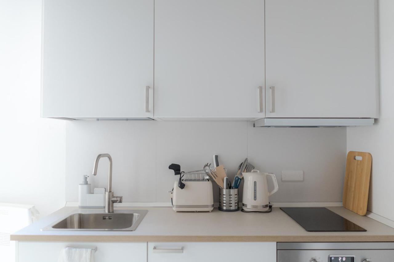 White Ostilia Apartments Rom Eksteriør billede