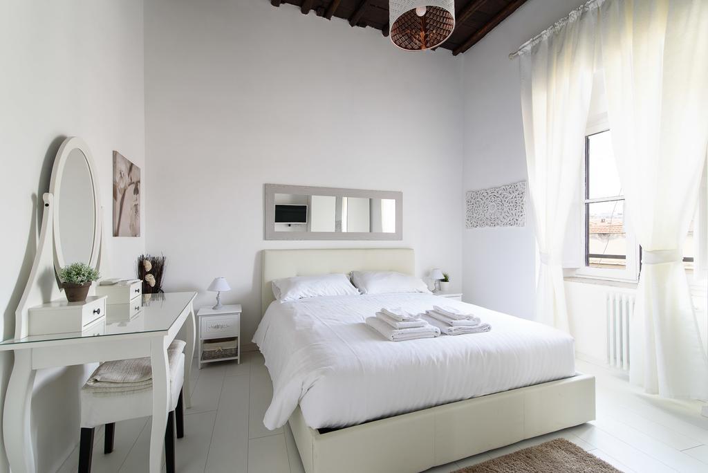 White Ostilia Apartments Rom Eksteriør billede
