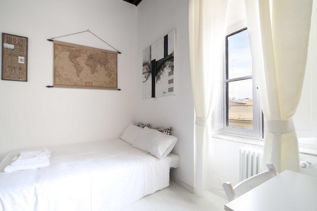 White Ostilia Apartments Rom Eksteriør billede