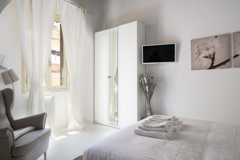 White Ostilia Apartments Rom Eksteriør billede